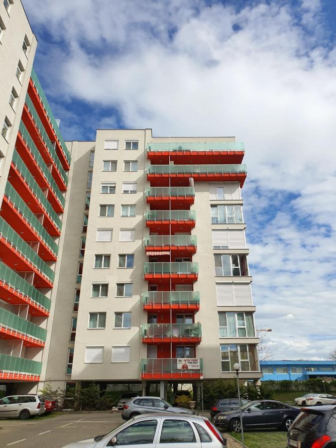 Royal Central Apartament Apartamento Oradea Exterior foto